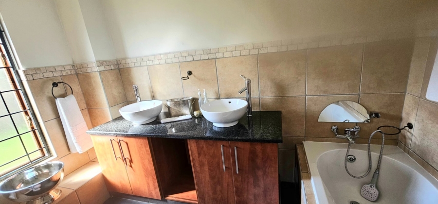 2 Bedroom Property for Sale in Melodie North West